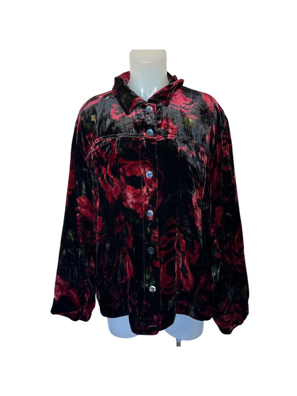 Chicos Dark Floral Velvet Silk Blend Button Up Size XL/3 Whimsigoth Witchy 90s